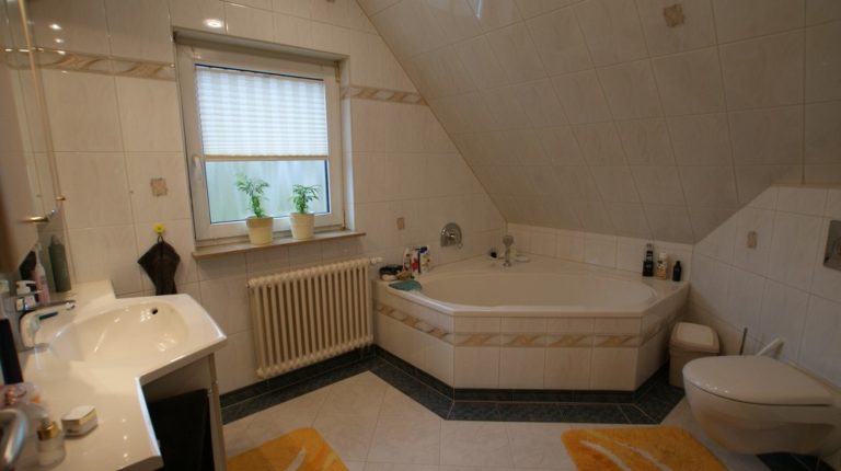 Häuser - SATHI-Immobilien