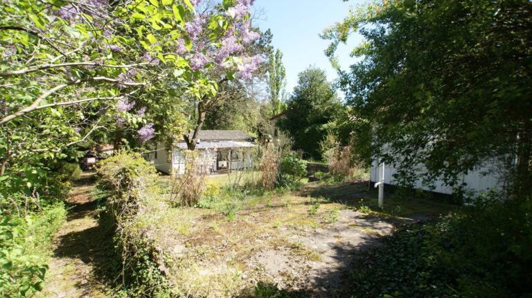 Grundstücke - SATHI-Immobilien