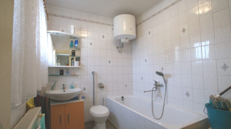 Häuser - SATHI-Immobilien